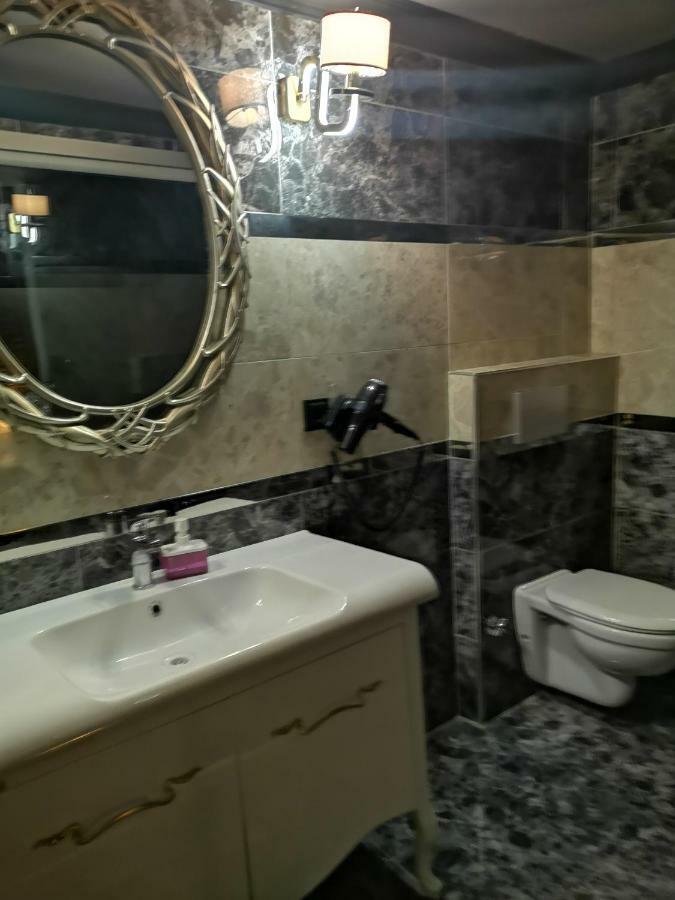 402- Black House Jakuzi Ve Klimali Daire * Ankara