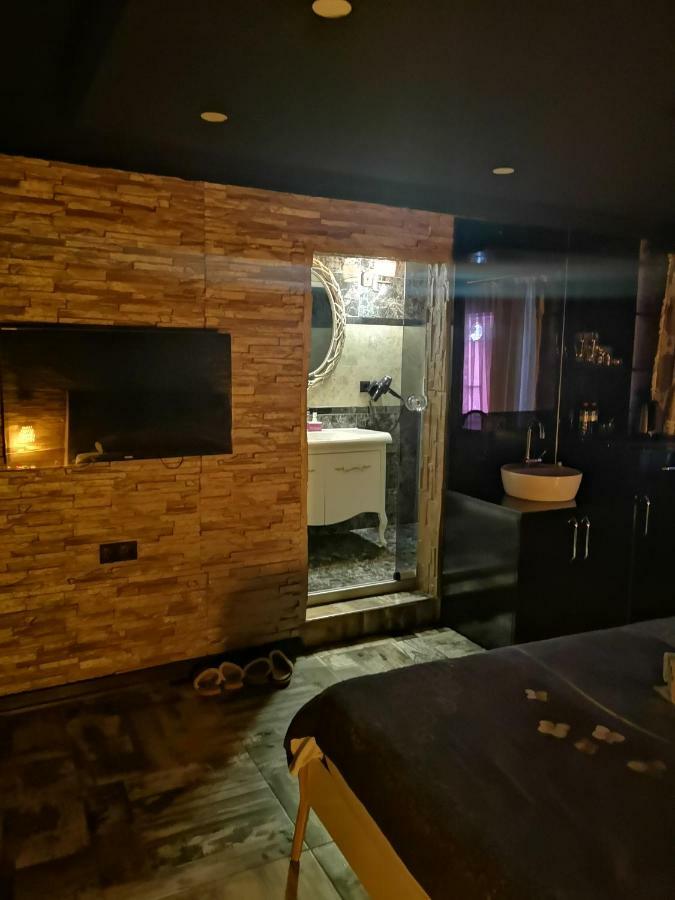 Yetişkin Oteli 402- Black House Jakuzi Ve Klimali Daire